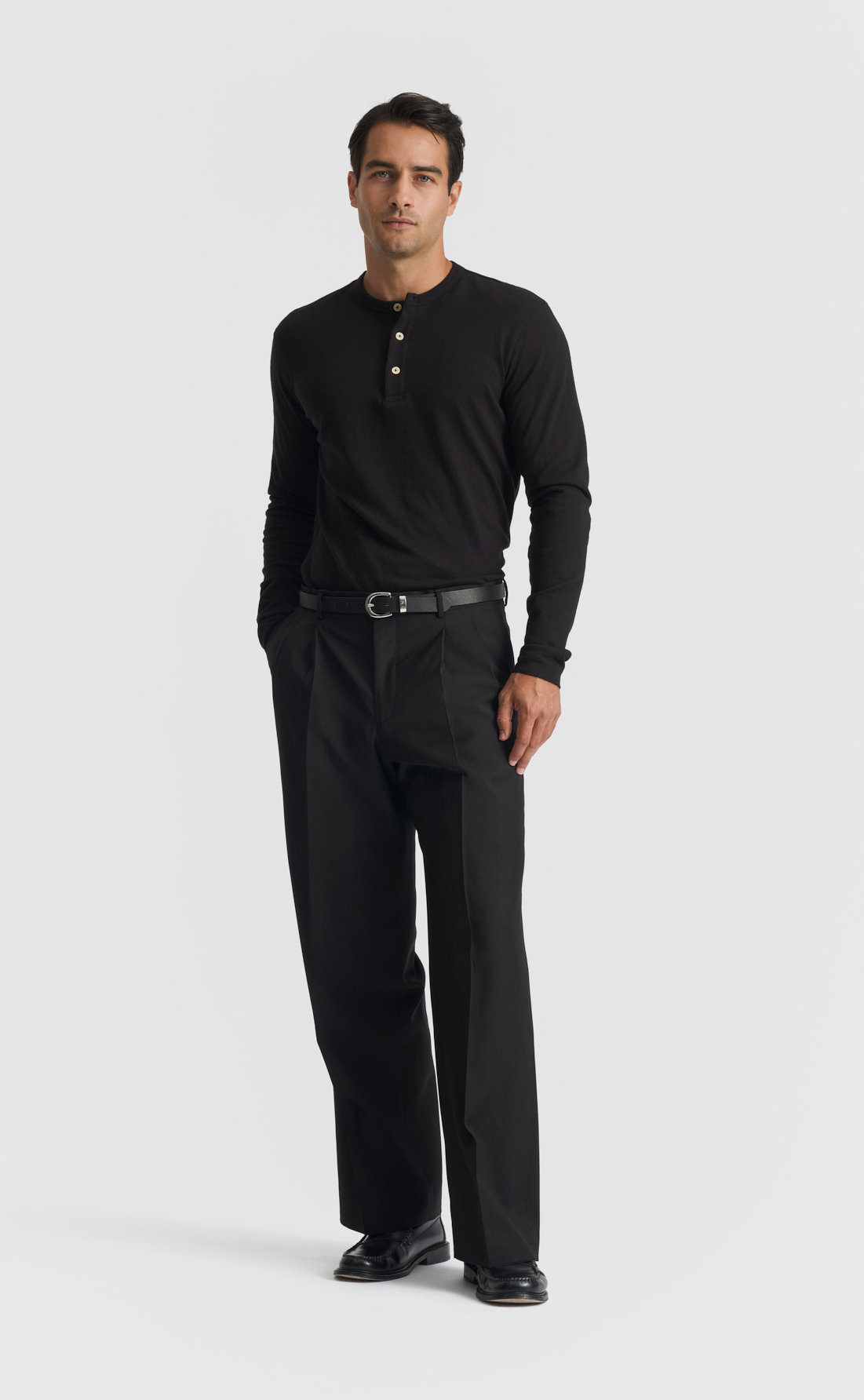 Cashmere Henley Shirt in Black
