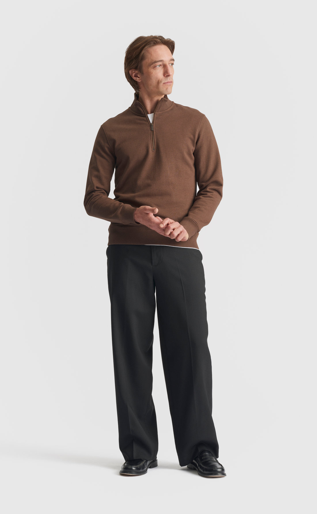 Half-Zip Sweatshirt in Brown
