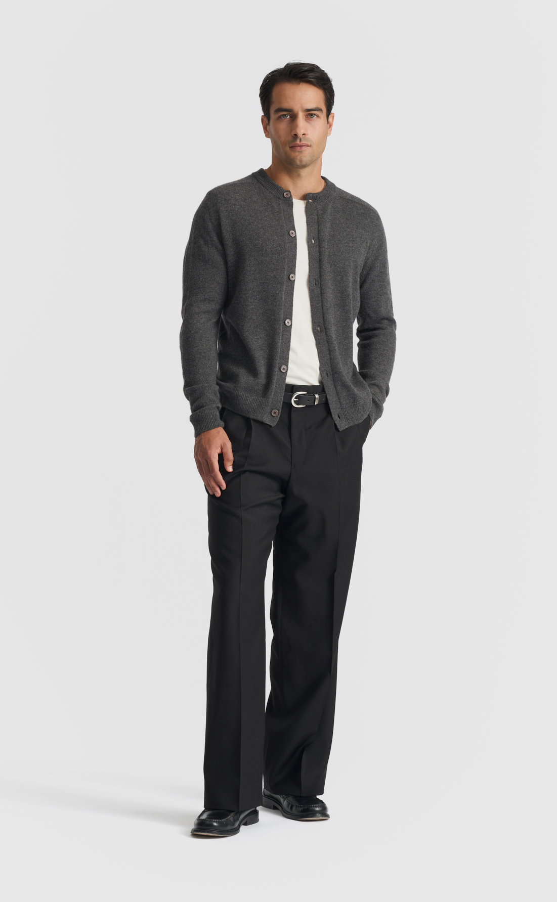 Cashmere Button Up Sweater in Anthracite