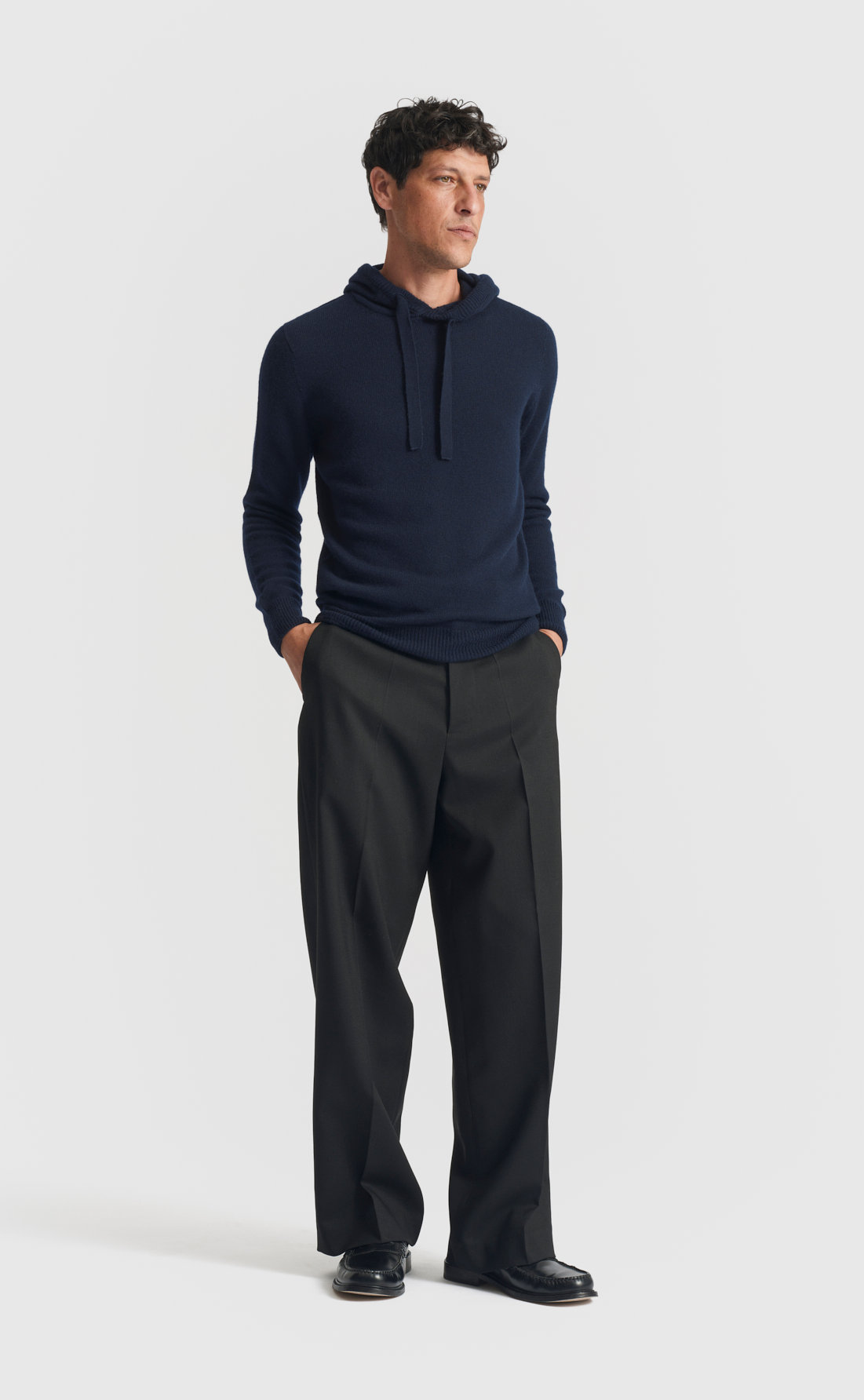 Cashmere Hoodie in Navy
