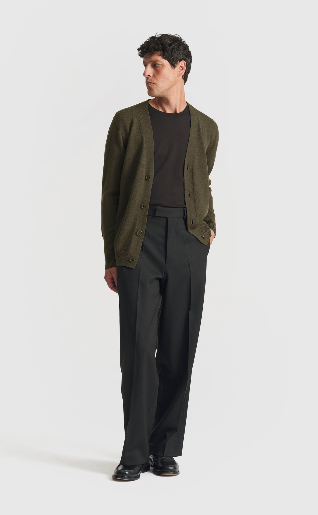 Merino Cardigan in Deep Olive