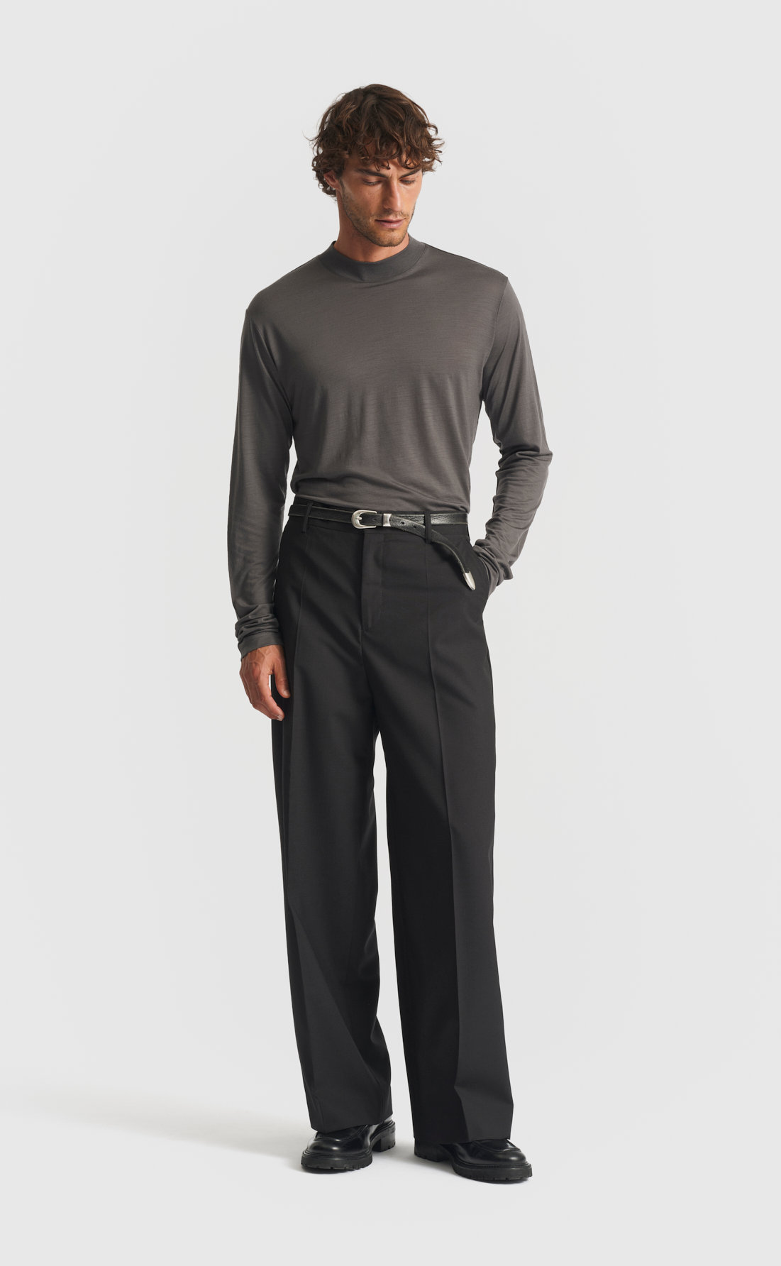 Wool Hi-Neck T-Shirt / Long-sleeve in Asphalt