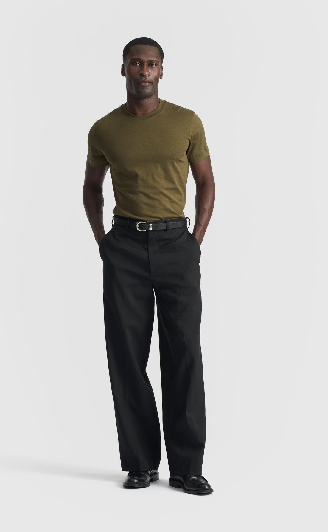 Silk T-Shirt in Dark Olive