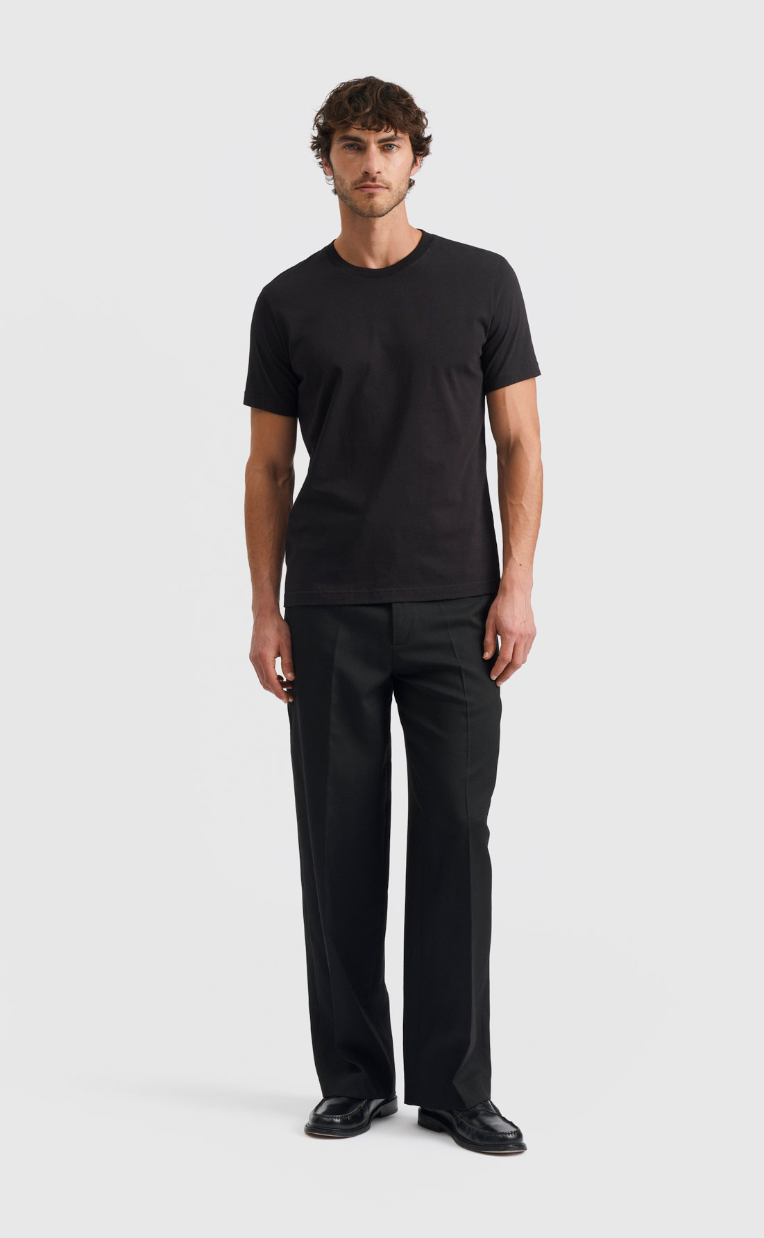 Cotton T-Shirt / Medium Weight in Black
