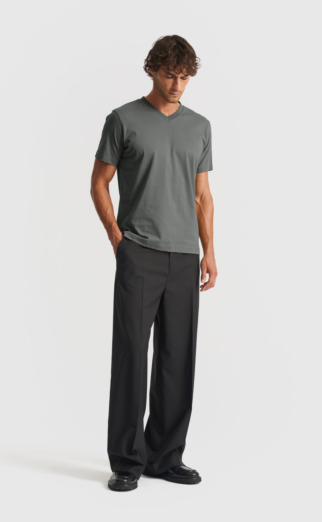 Cotton V-Neck T-Shirt in Castor Grey