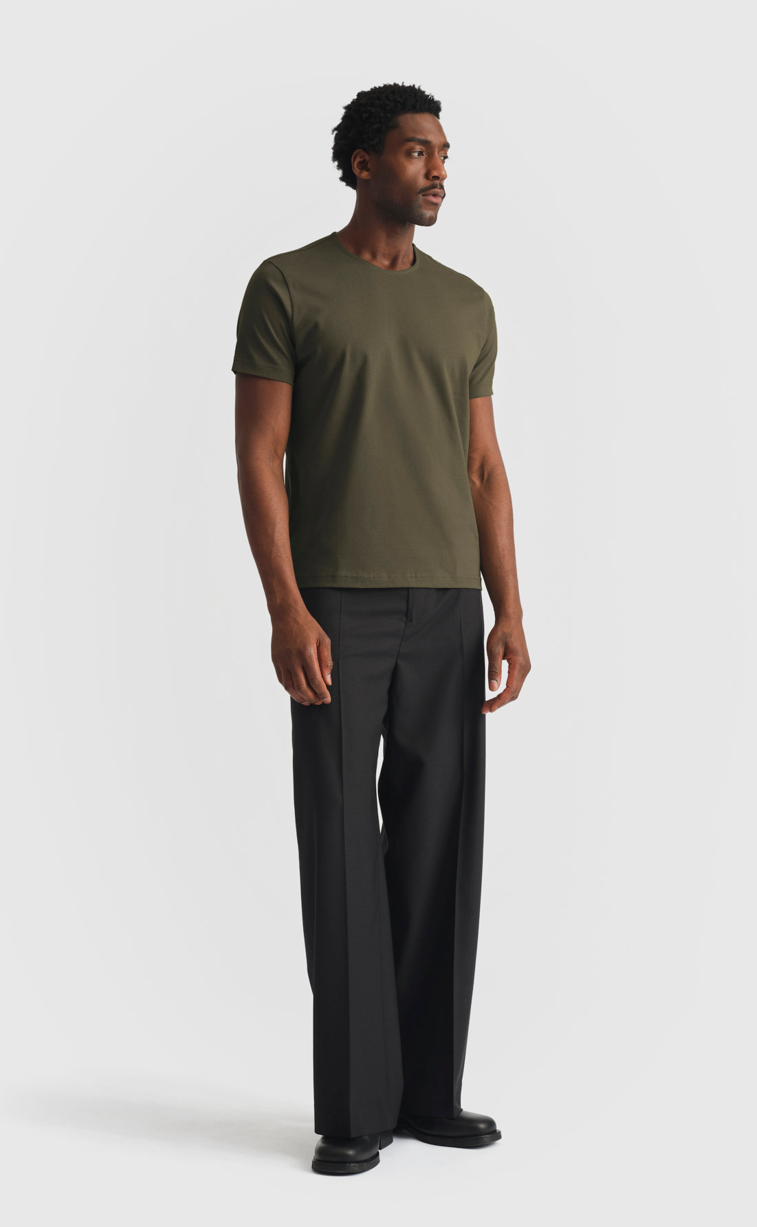 Cotton T-Shirt / Single Stitch in Grape Leaf