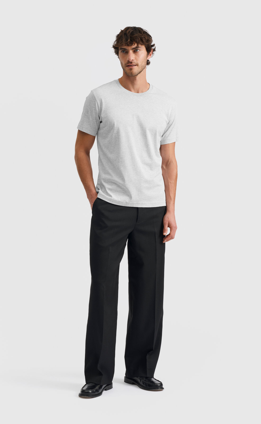 Cotton T-Shirt / Medium Weight in Light Grey