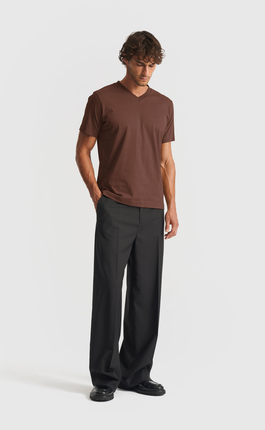 Cotton V-Neck T-Shirt in Mink