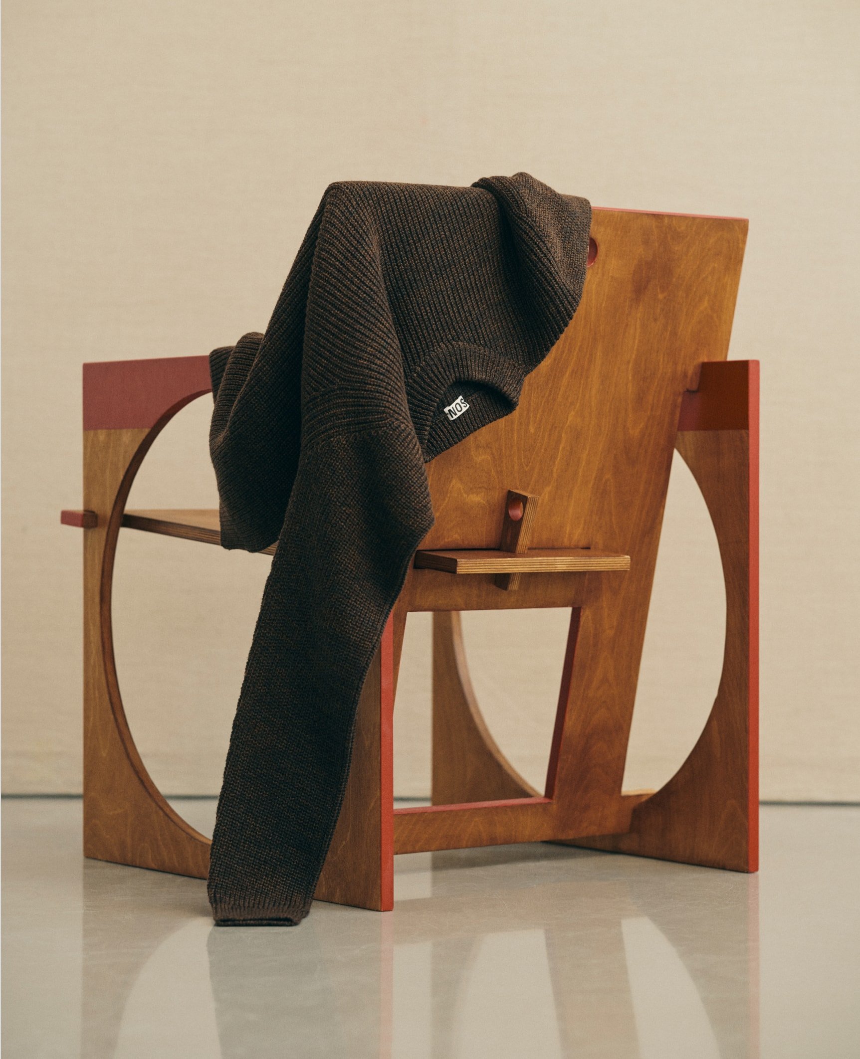 Heavy Merino Sweater / Black Palm