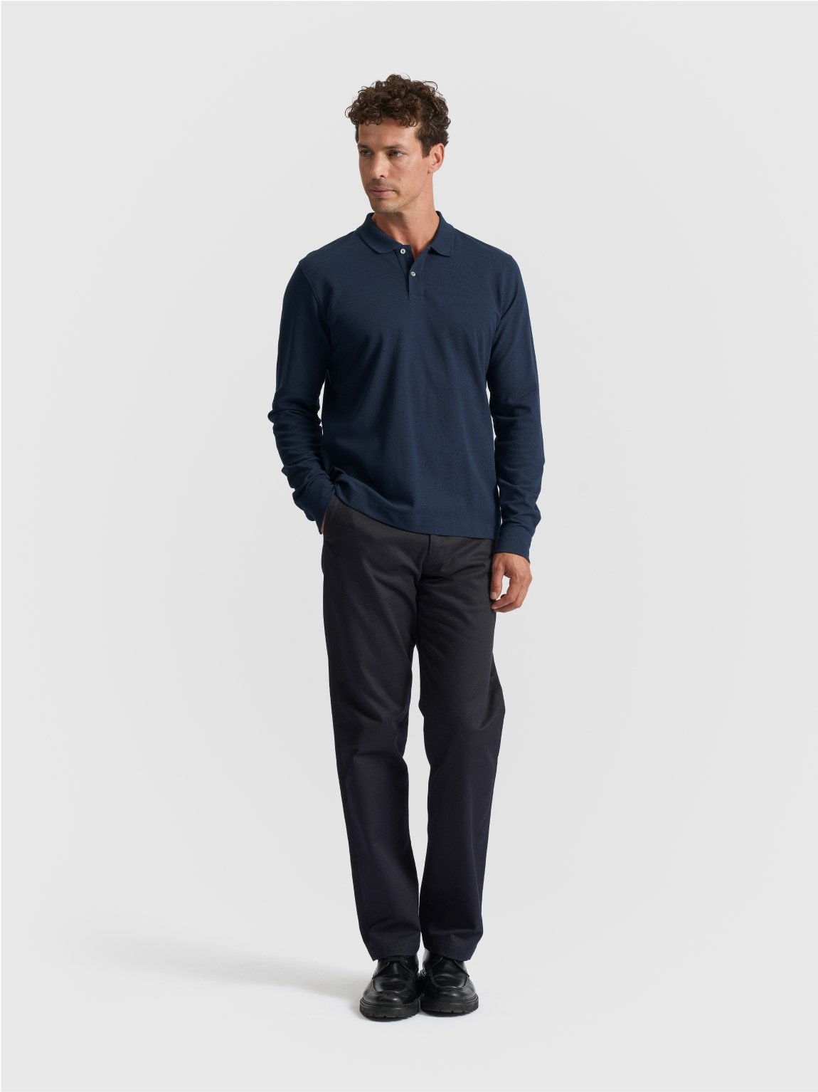 EFFORTLESSLY VERSATILE