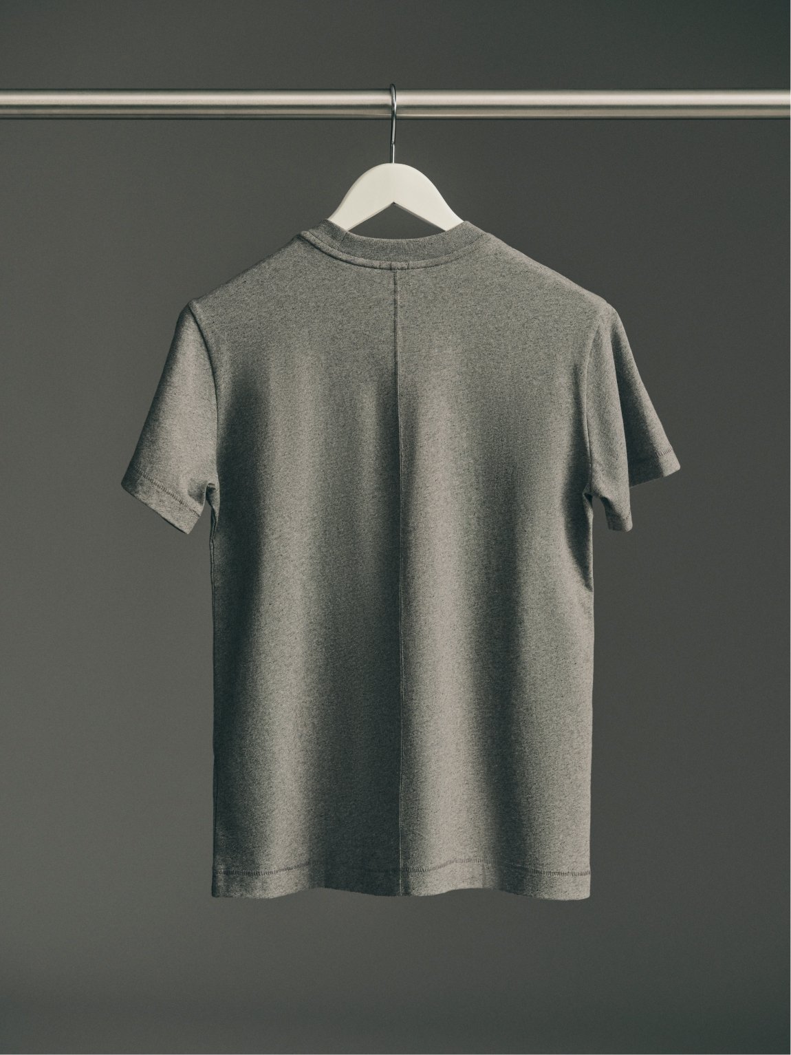 DISTINCT SEAM DETAIL