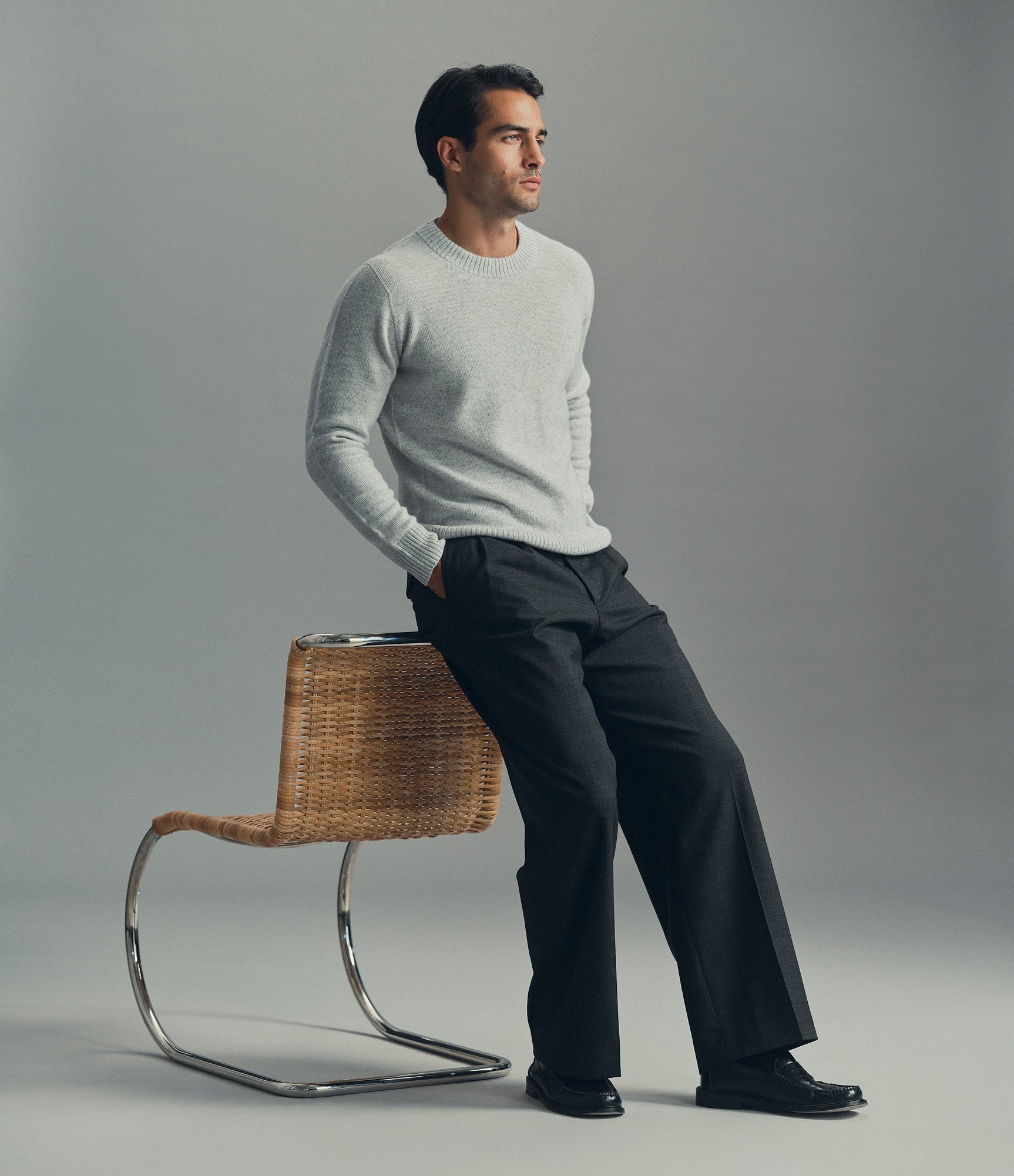 Model wearing our Cashmere Sweater in Light Grey Melange